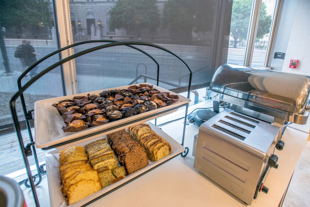 Staybridge Suites Denver Downtown by IHG - photo 67