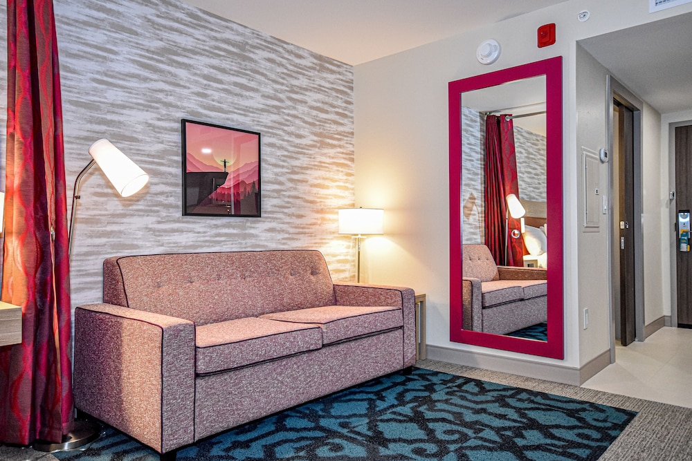 Home2 Suites by Hilton North Conway - photo 22
