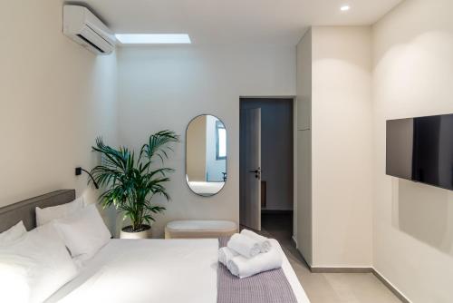 Urbanlux Boutique Apartments — 4-Star Luxury Hotel in Athens, Greece
