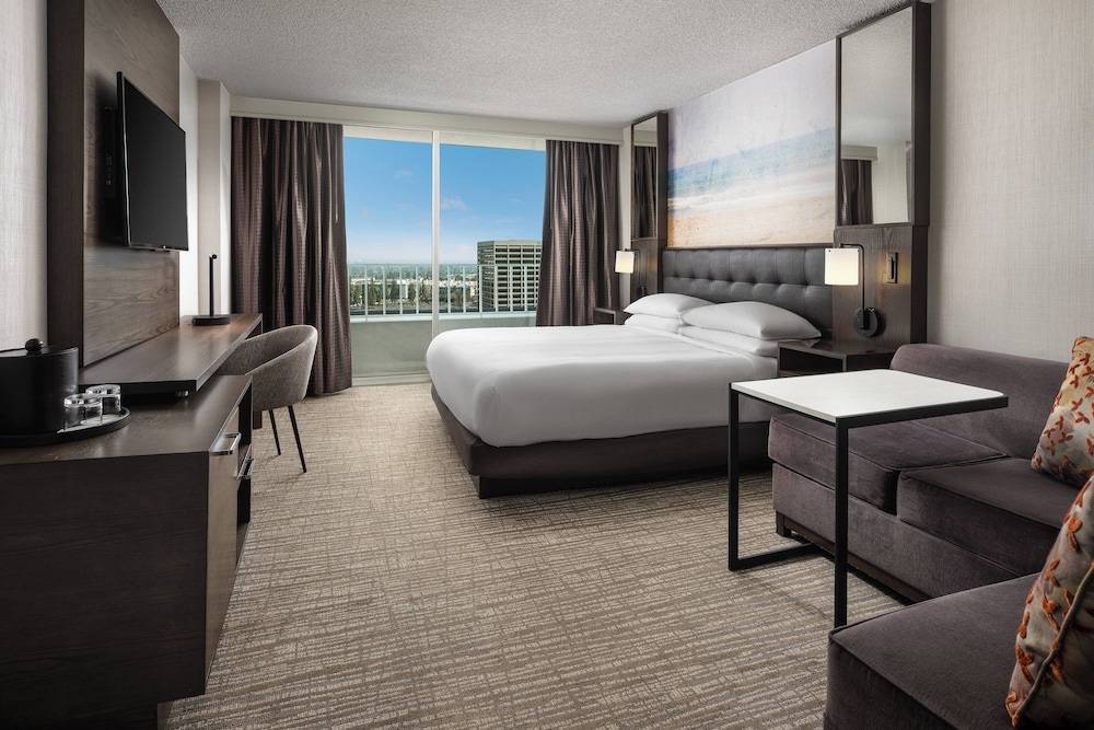 Warner Center Marriott Woodland Hills - photo 5