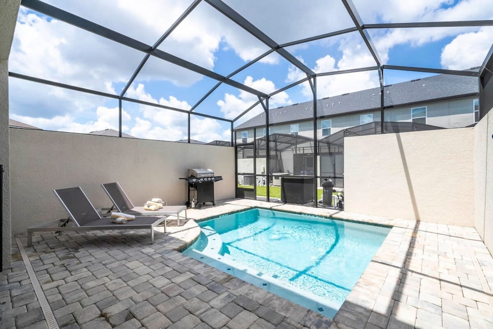 Splendid 5Bd w Pool at Solara Resort 2154 - photo 18