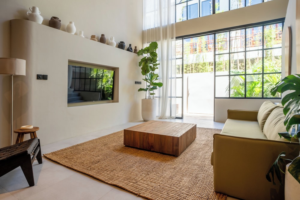 Surf Loft 1 by Alfred in Bali — 4-Star Luxury Hotel in Canggu, Indonesia