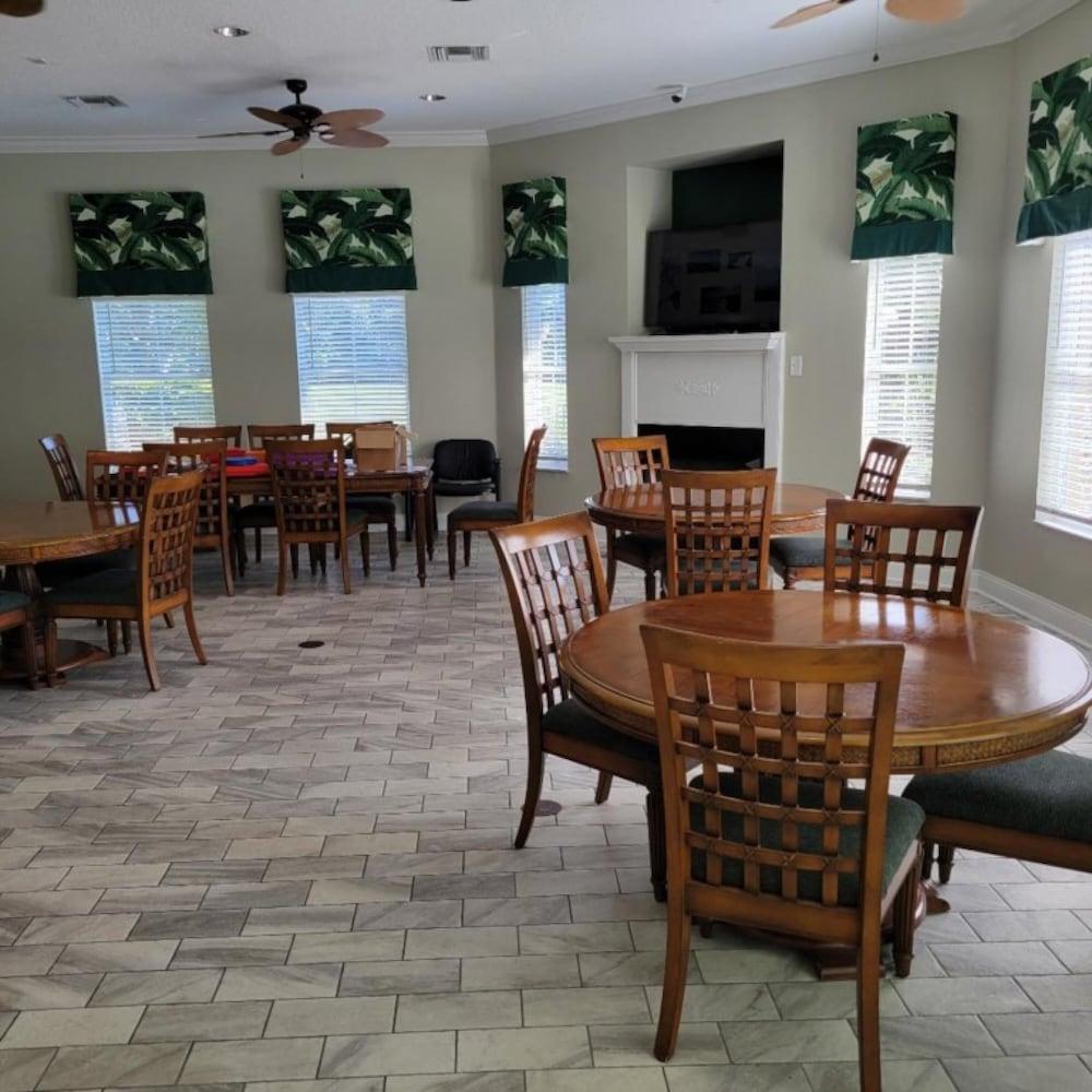 Minutes to Disney Boutique 3BR 2.5 Bath Coastal TH - photo 41