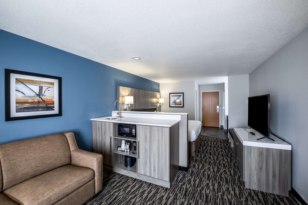 Best Western Plus Mountain View Auburn Inn - photo 9