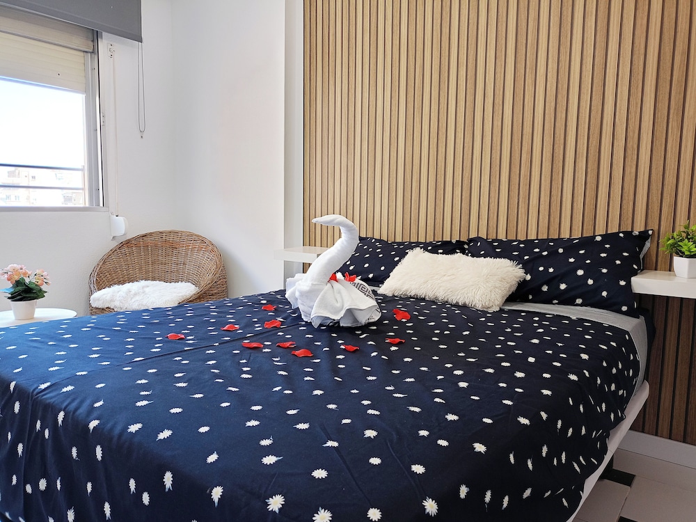 Angosta Host - carbon neutral hotel in Malaga
