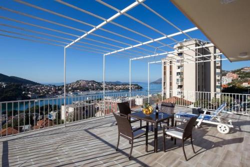 Sea view apartment JASNA