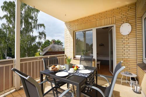 Stranddistel Wohnung 4 — 4-Star Luxury Hotel in Gromitz, Germany