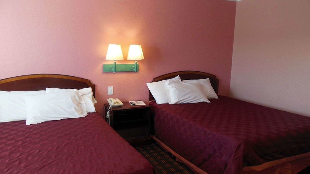 Sealamp Inn - photo 9