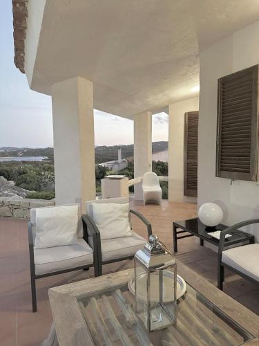 I Massi 2 La Maddalena Villa con terrazze nel Villaggio Piras — 4-Star Luxury Hotel in La Maddalena, Italy
