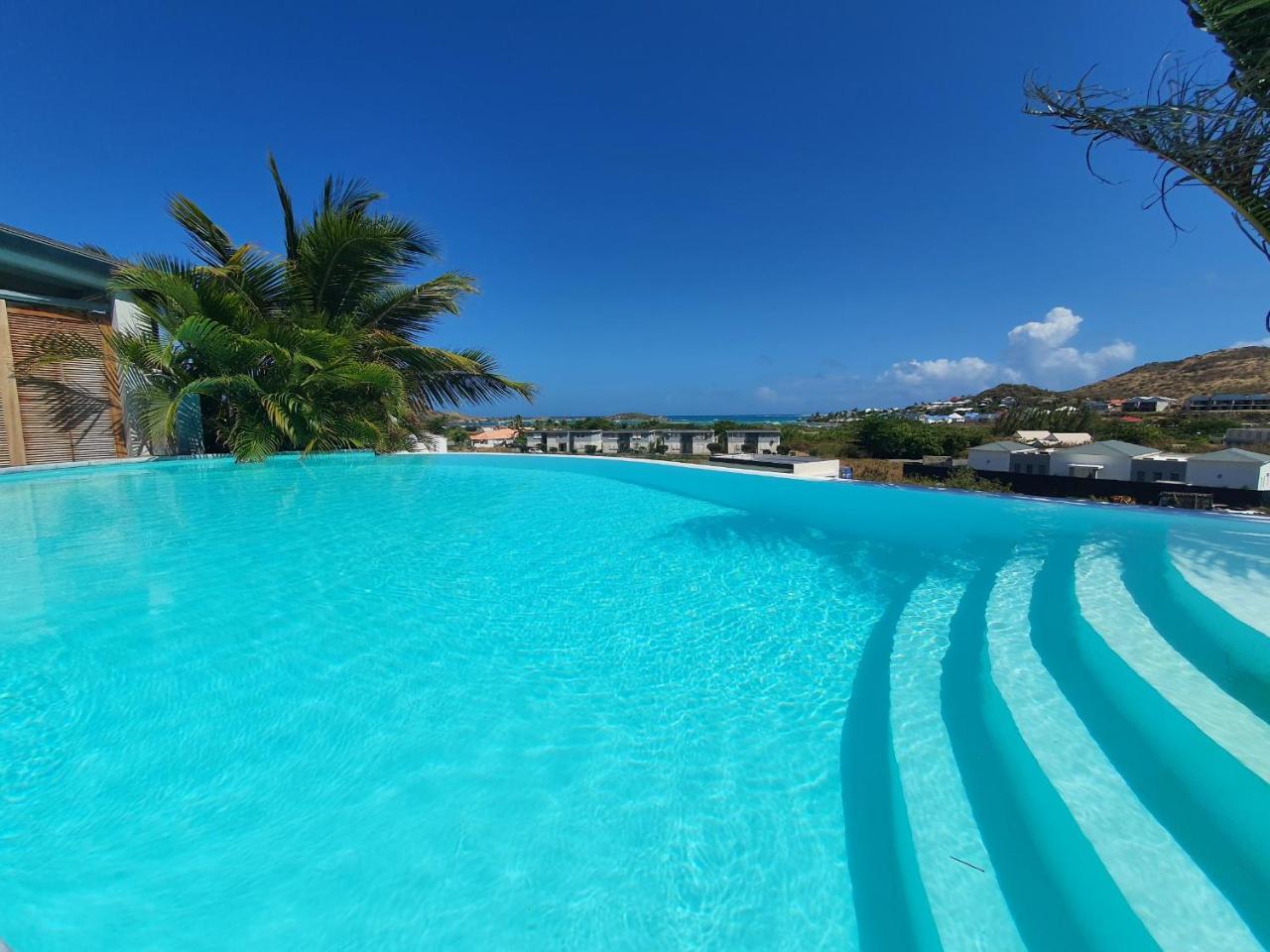 Le Paradis — 4-Star Luxury Hotel in None, Saint Martin