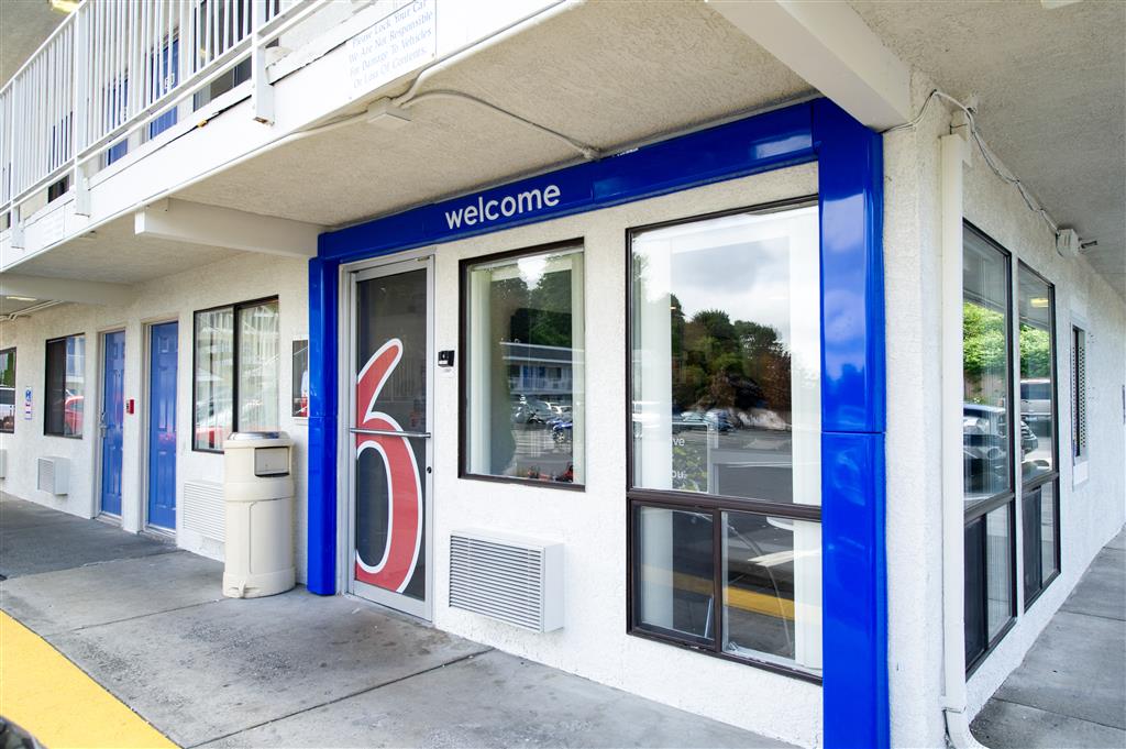Motel 6 Seattle WA Airport - photo 2