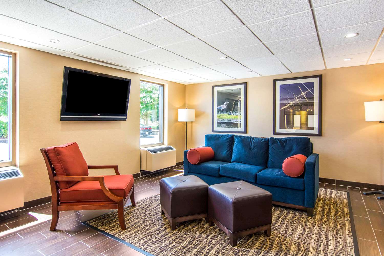 Comfort Inn Newport News Williamsburg East - photo 12