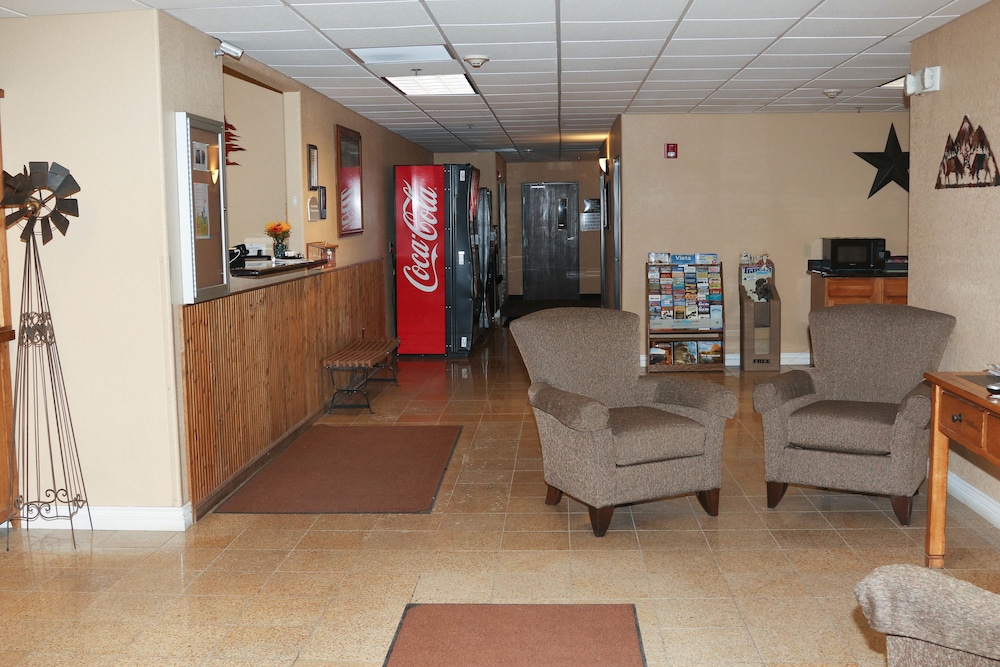 Travelodge by Wyndham Gillette - photo 16