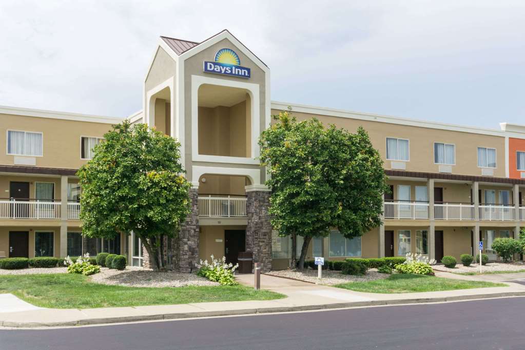 Days Inn by Wyndham Florence Cincinnati Area - featured photo