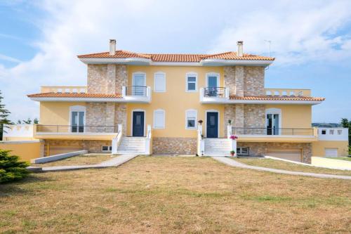 Villa Petalo at Varnavas — 4-Star Luxury Hotel in Marathonas, Greece