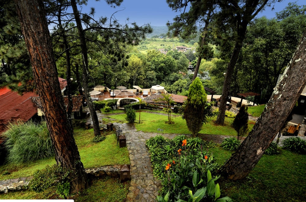 Loto Azul Resort and Spa in Valle De Bravo, Mexico