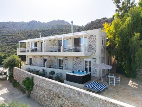 Mountain Villa Panorama — 4-Star Luxury Hotel in Ierapetra, Greece