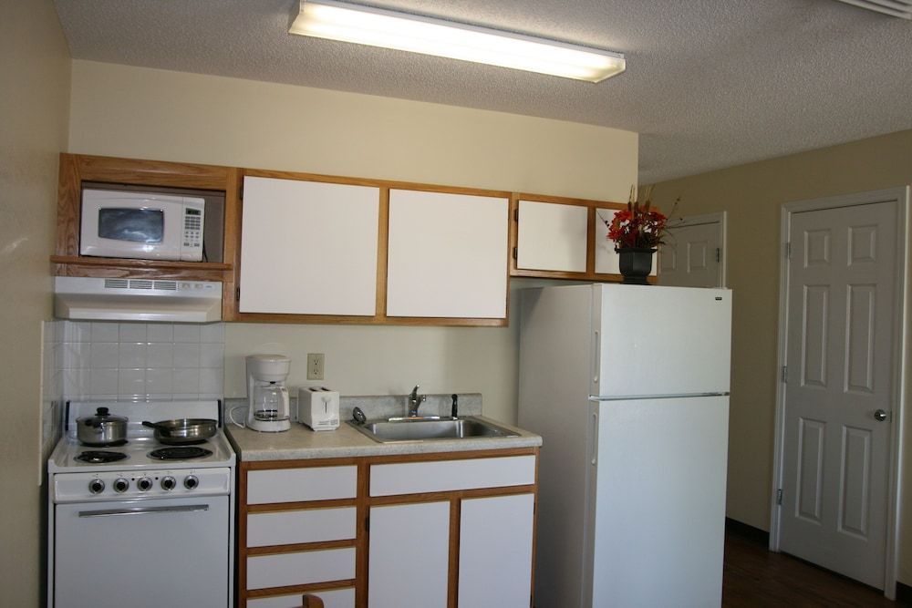 Affordable Suites Wilson - photo 13
