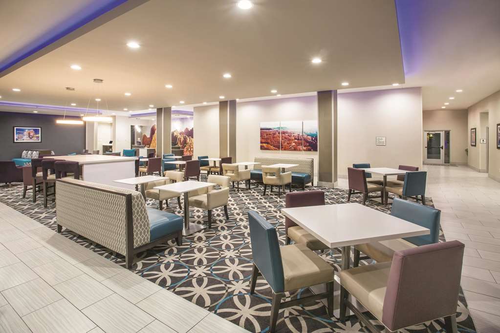 La Quinta Inn & Suites by Wyndham La Verkin Gateway to Zion - photo 26