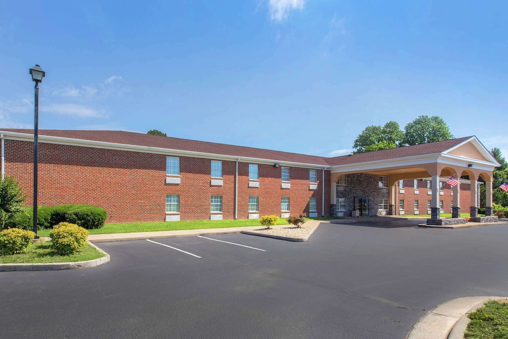 Quality Inn Williamston - photo 44