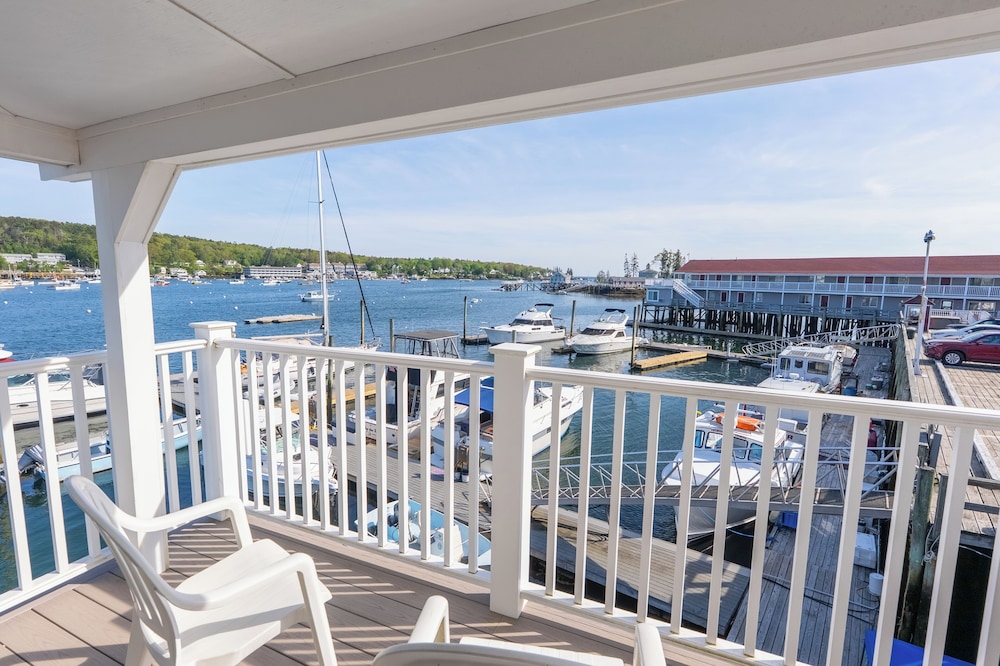 Tugboat Inn - photo 79