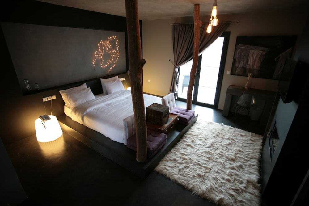 Oniropetra Boutique Hotel in Karpenisi, Greece