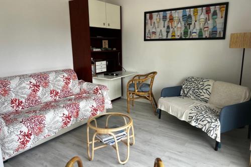 Studio with Balcony 2 Min Beach And Aquabaule in La Baule-Escoublac, France