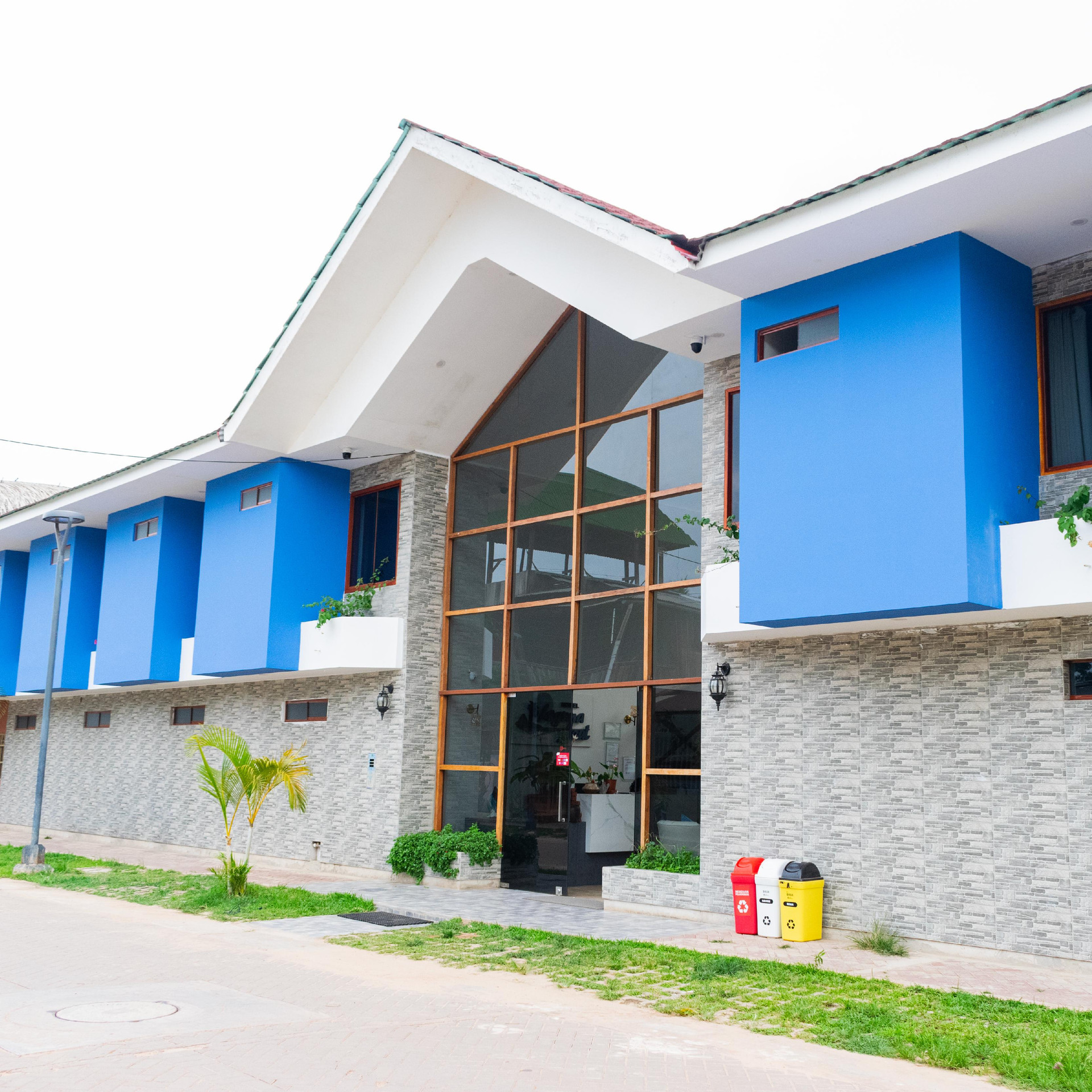 Hotel Laguna Azul in Sauce, Peru