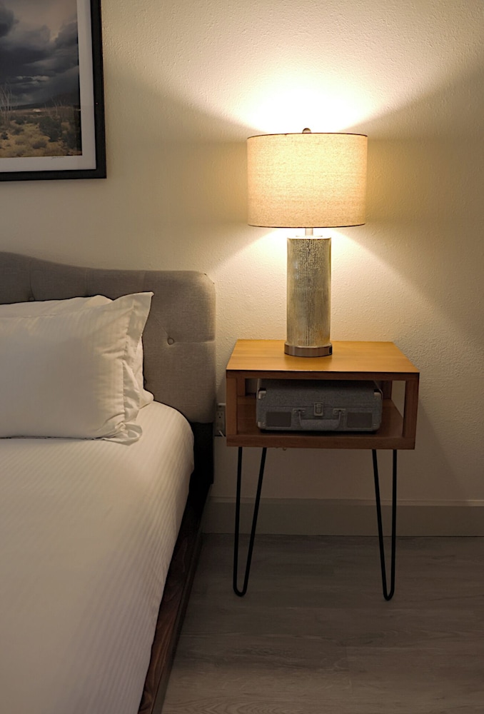 The Dixie Motel Brenham - photo 18