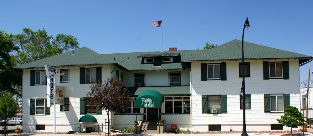 Higgins Hotel - last minute hotel in Glenrock