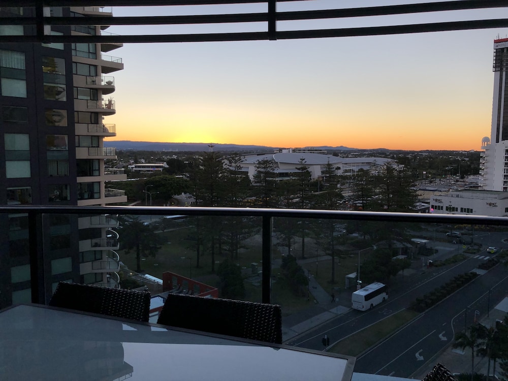 Large Apartment at Oracle Resort in Broadbeach, Australia