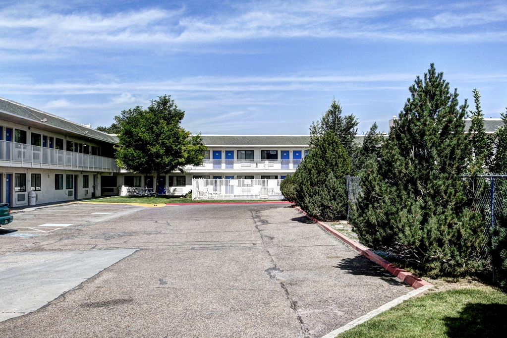 Park Inn by Radisson Wells - featured photo