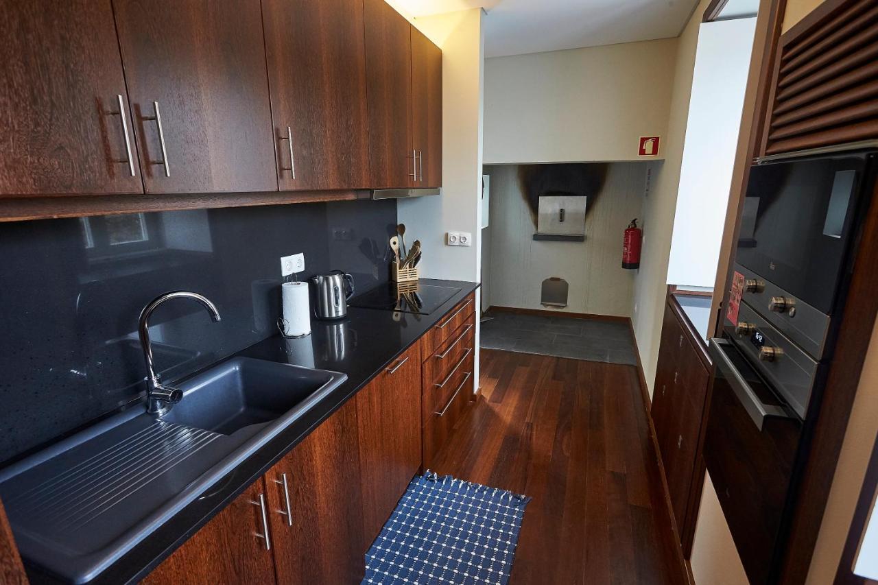 Casa do Vizinho — 4-Star Luxury Hotel in Porto Judeu, Portugal