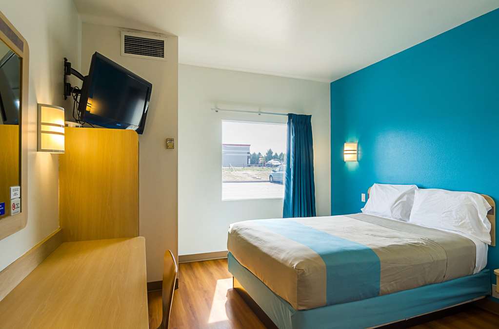 Motel 6 Wheatland WY - photo 10