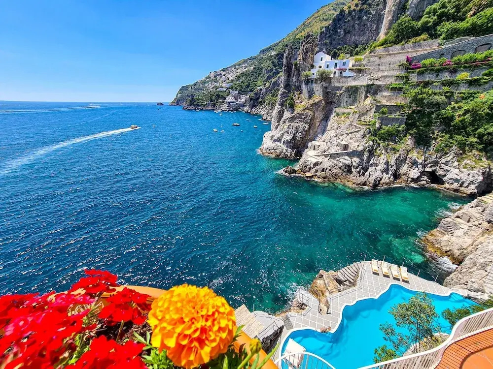 Villa Costa Degli Dei — 4-Star Luxury Hotel in Furore, Italy