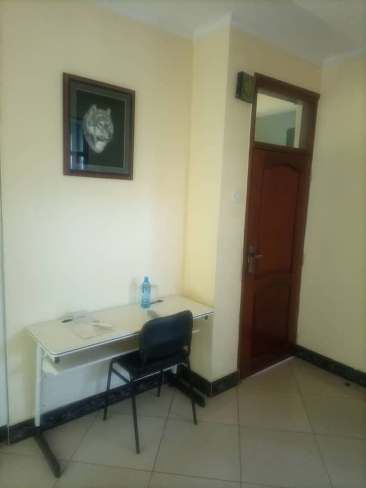 Holmand Hotel — Mwanza — photo 5