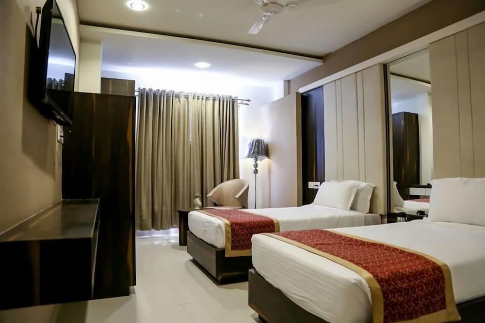 Hotel Western - carbon neutral hotel in Bhopal