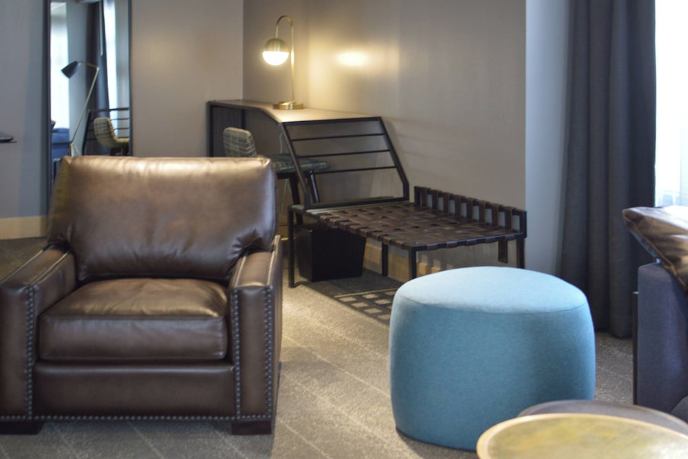 Renaissance Reno Downtown Hotel & Spa - photo 21