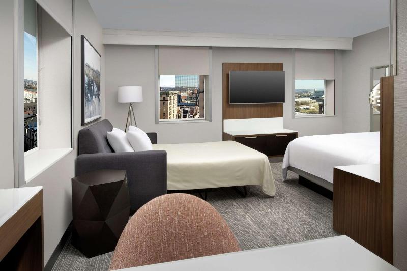 Embassy Suites by Hilton Knoxville Downtown - photo 36