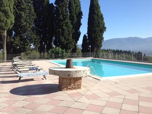 Rustic Getaway in Tuscan Hills - last minute hotel in Unknown City