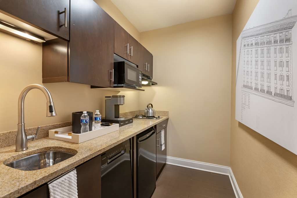Best Western Plus Hawthorne Terrace Hotel - photo 51