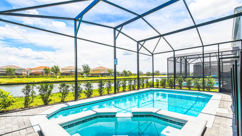 7BR Lake View Villa Pool Spa Solterra Resort - photo 24