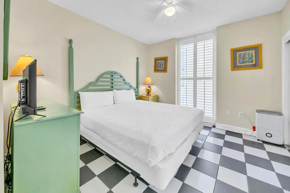 Majestic Beach Towers 1 1615 - photo 18
