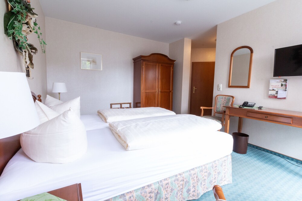 Land Gut Hotel Rohdenburg — Lilienthal