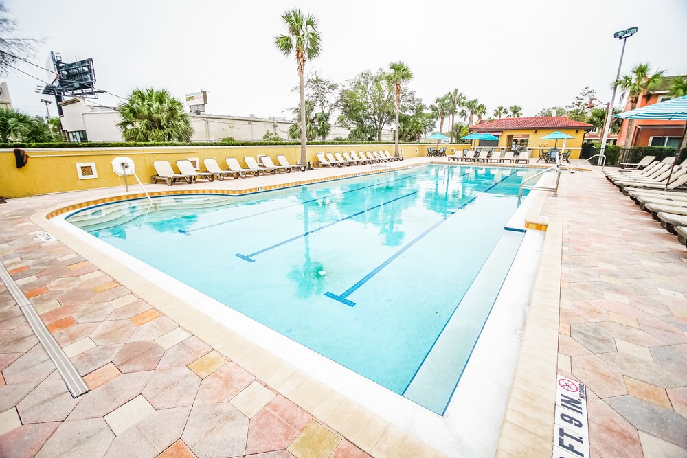 Multi Resorts at Fantasy World a VRI resort - photo 17