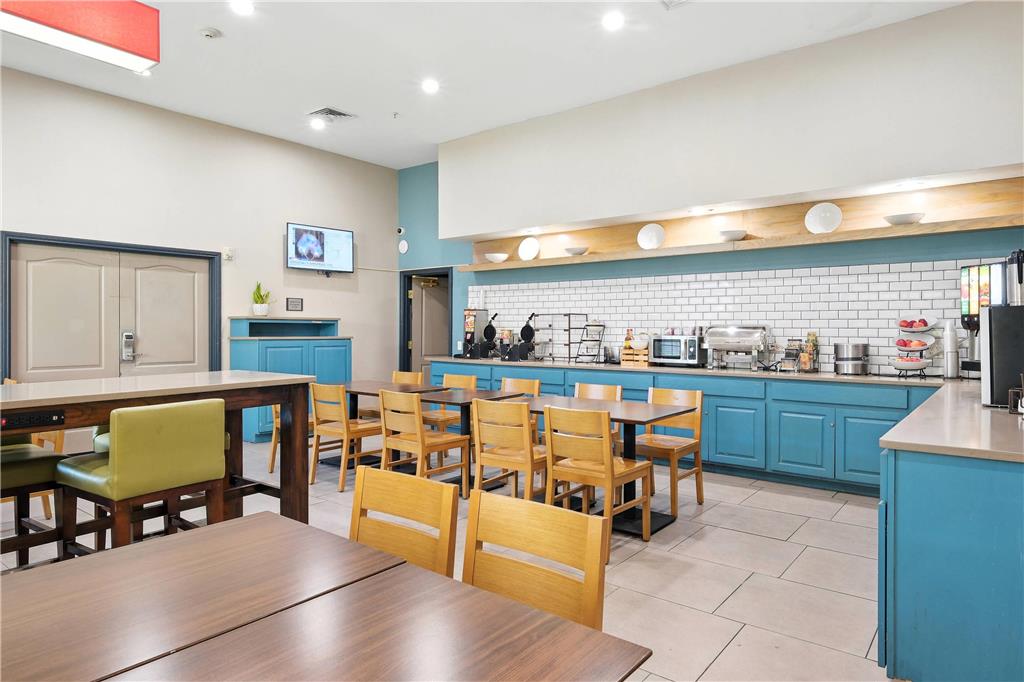 Country Inn & Suites by Radisson Merrillville IN - photo 85
