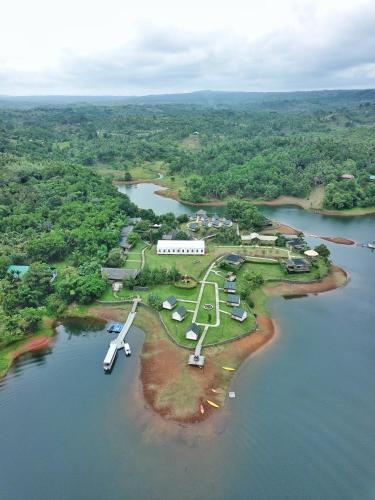 Sofia's Lake Resort - carbon neutral hotel in Cavinti