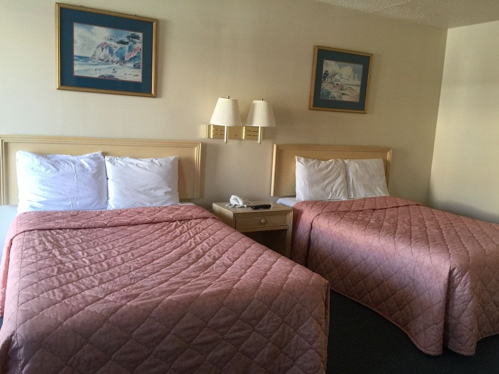 Coastal Motel - photo 15