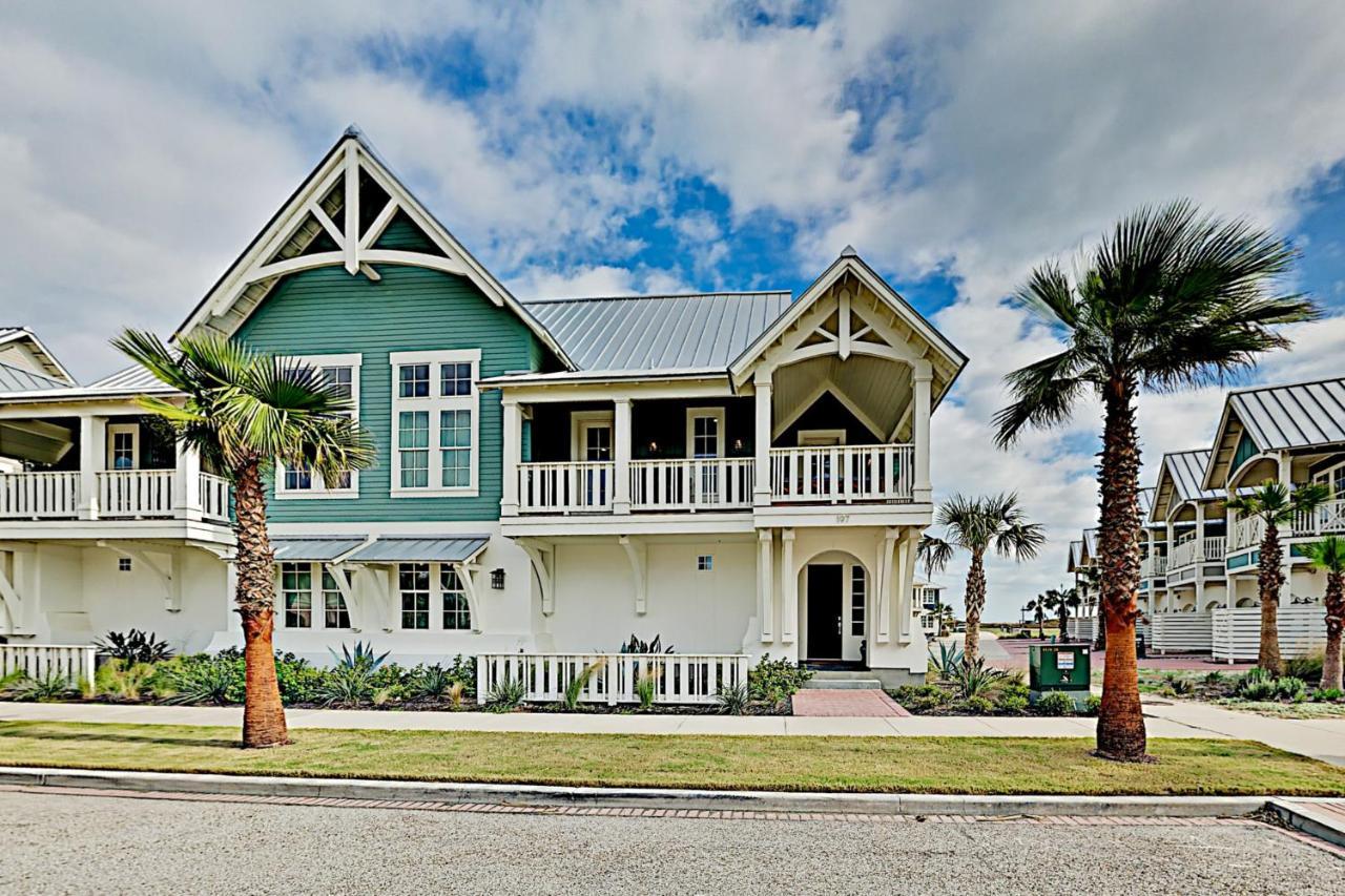 Crab Manor at Palmilla Beach in Port Aransas, United States