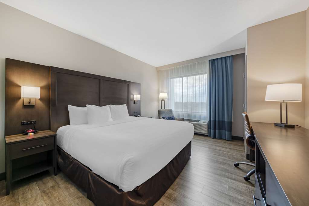 Comfort Inn & Suites Miami International Airport - photo 8